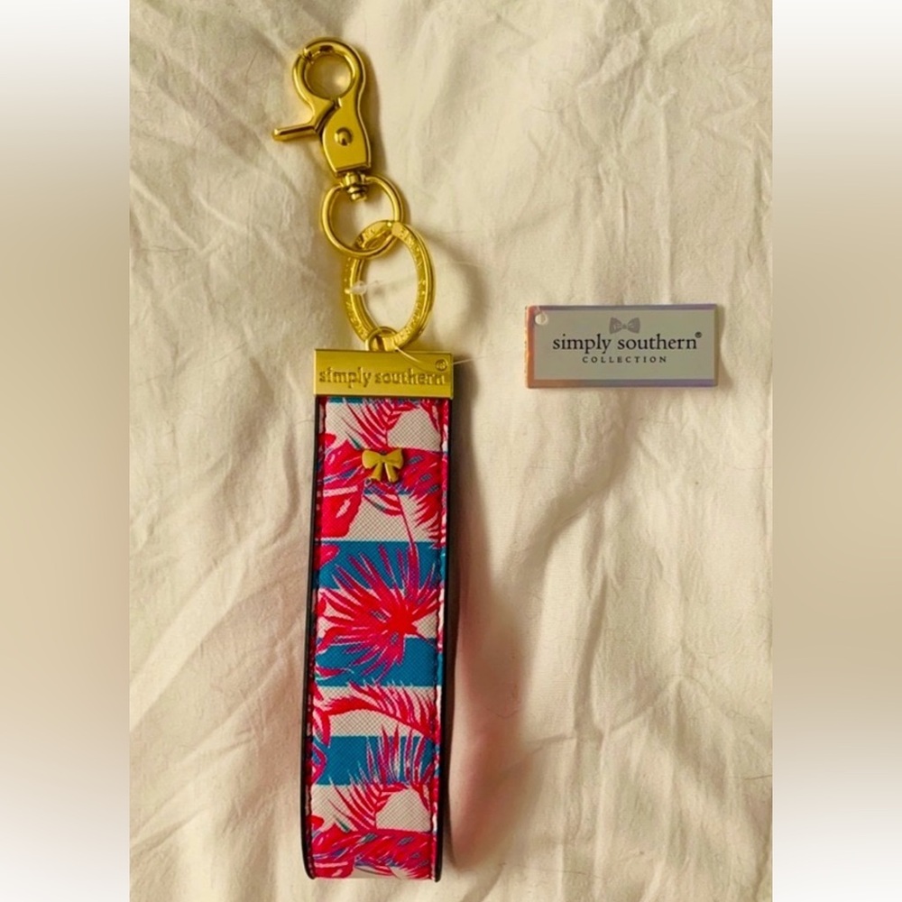 Simply Southern | Wristlet Keychain | Palm Tree/Striped Theme